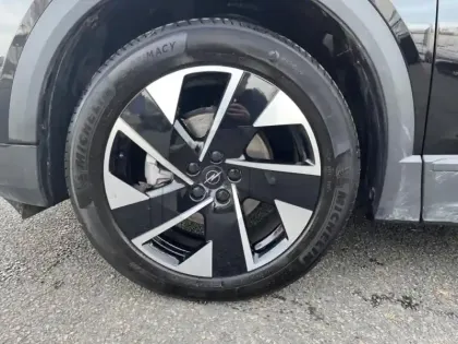 Photo 8 Opel Grandland  1.2 Turbo Hybrid 145ch GS e-DCT6