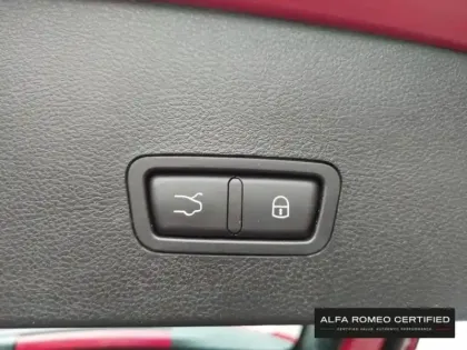 Photo 5 Alfa Romeo Tonale  1.5 Hybrid 130ch Sprint TCT