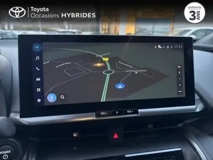 Photo 8 Toyota C-HR  1.8 Hybride 140ch Design MY25