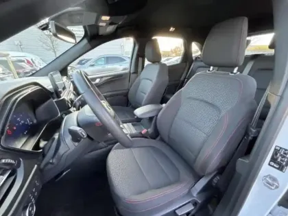 Photo 9 Ford Kuga  2.5 Duratec 190ch FHEV E85 ST-Line Business BVA