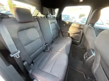 Photo 11 Ford Kuga  2.5 Duratec 190ch FHEV E85 ST-Line Business BVA