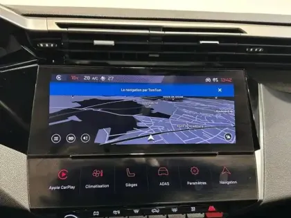 Photo 12 Peugeot 308  SW 1.2 130ch Allure Pack EAT8 GPS Pack Hiver Camera