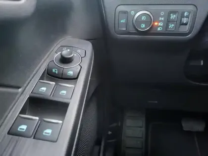 Photo 12 Ford Kuga  2.5 Duratec 190ch FHEV E85 ST-Line X BVA