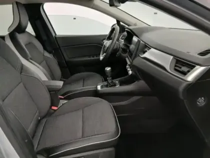 Photo 13 Renault Captur  1.3 TCe 140ch FAP Intens -21