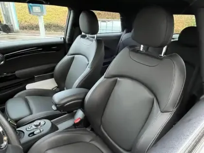 Photo 8 Mini Mini  Cooper SE 184ch Edition Premium BVA 5CV