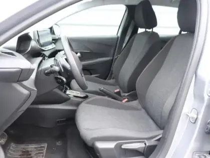 Photo 8 Peugeot 208  1.2 Hybrid 100ch Style e-DCS6