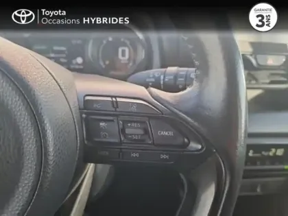 Photo 13 Toyota Yaris  116h Collection 5p