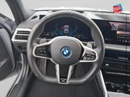 Photo 11 BMW Serie 3 Série 3 Touring 330eA 292ch M Sport