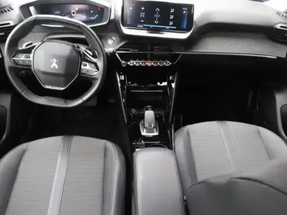 Photo 8 Peugeot 2008  1.2 PureTech 130ch S&S Allure Pack EAT8