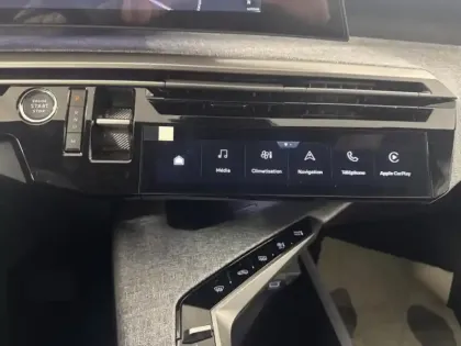 Photo 11 Peugeot 5008  Hybrid 145ch Allure e-DCS6