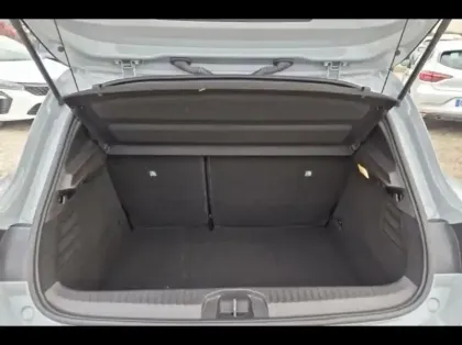 Photo 11 Renault Clio  1.6 E-Tech 145ch full hybrid esprit Alpine - 24