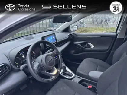 Photo 7 Toyota Yaris  116h Dynamic 5p MY22