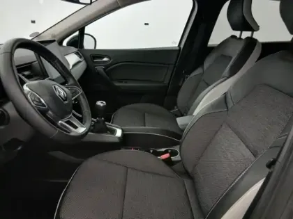 Photo 13 Renault Captur  1.3 TCe mild hybrid 140ch Techno