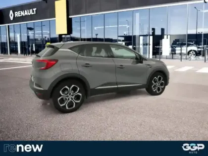 Photo 7 Renault Captur  1.3 TCe mild hybrid 140ch Techno