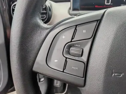 Photo 27 Citroën C4 Gén. II Ph1 Shine 5