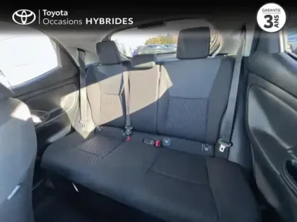 Photo 11 Toyota Yaris  116h Design 5p MY22