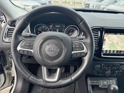 Photo 11 Jeep Compass  1.3 T4 150ch Limited 4x2 DDCT6