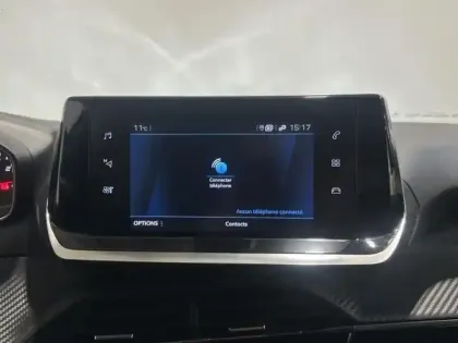 Photo 13 Peugeot 2008  1.2 PureTech 100ch S&S Style