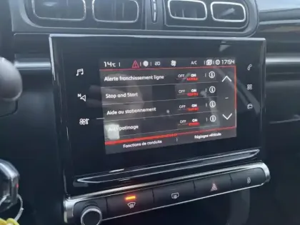 Photo 12 Citroën C3  1.2 PureTech 110ch S&S Shine 120-123g