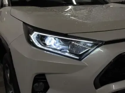 Photo 9 Toyota Rav4  Hybride Rechargeable 306ch Design AWD