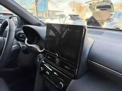 Photo 12 Toyota Yaris  Cross 130h Design Pack MY25