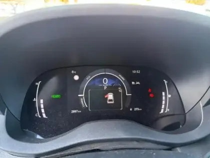 Photo 8 Toyota Yaris  Cross 130h Design Pack MY25