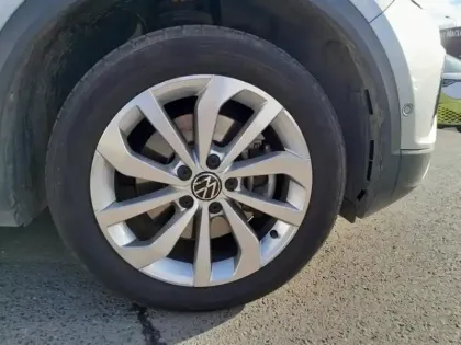 Photo 13 Volkswagen T-roc  1.5 TSI EVO 150ch Style DSG7