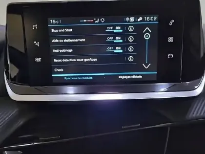 Photo 20 Peugeot 208  PureTech 100 S&S BVM6