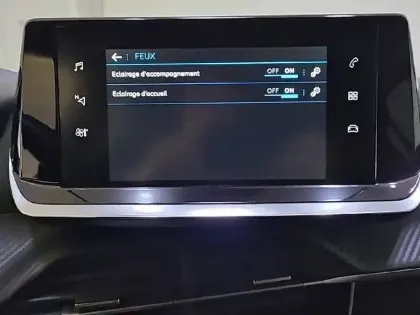 Photo 22 Peugeot 208  PureTech 100 S&S BVM6