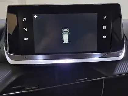 Photo 19 Peugeot 208  PureTech 100 S&S BVM6