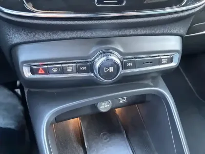 Photo 24 Volvo Xc40  T4 Recharge 129+82 ch DCT7