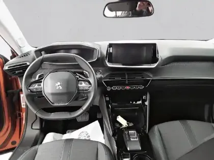 Photo 7 Peugeot 2008  BlueHDi 130 S&S EAT8