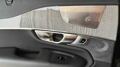 Photo 23 Volvo Xc90  T8 AWD Hybride Rechargeable 455 ch Geartronic 8 7pl