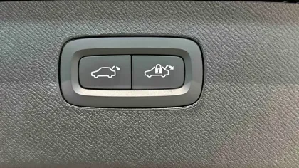 Photo 10 Volvo Xc90  T8 AWD Hybride Rechargeable 455 ch Geartronic 8 7pl