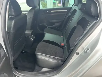 Photo 14 Renault Megane Mégane IV Estate Blue dCi 115 EDC