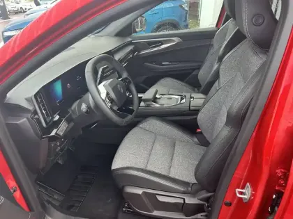 Photo 12 Renault Rafale  E-Tech full hybrid 200ch