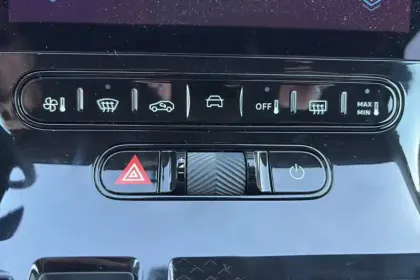 Photo 20 Citroën C5 aircross  Hybride 145 e-DCS6