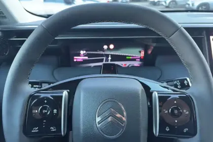 Photo 18 Citroën C5 aircross  Hybride 145 e-DCS6