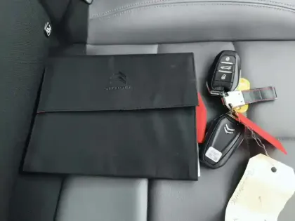 Photo 27 Citroën C5 aircross  Hybride Rechargeable 225 S&S e-EAT8