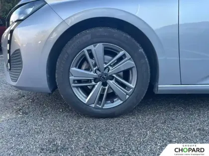 Photo 11 Peugeot 308  PureTech 130ch S&S EAT8