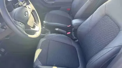 Photo 19 Ford Puma  1.0 Flexifuel 125 ch mHEV S&S BVM6