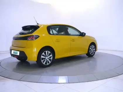 Photo 35 Peugeot 208  PureTech 75 S&S BVM5