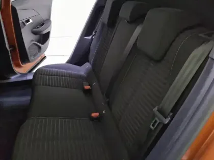 Photo 11 Peugeot 2008  Electrique 136 ch