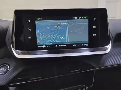 Photo 18 Peugeot 2008  Electrique 136 ch