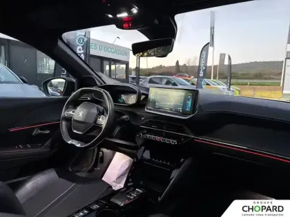 Photo 34 Peugeot 208  Electrique 50 kWh 136ch