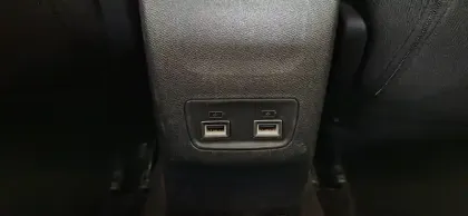 Photo 13 Peugeot 208  Electrique 50 kWh 136ch