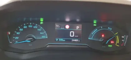 Photo 19 Peugeot 208  Electrique 50 kWh 136ch