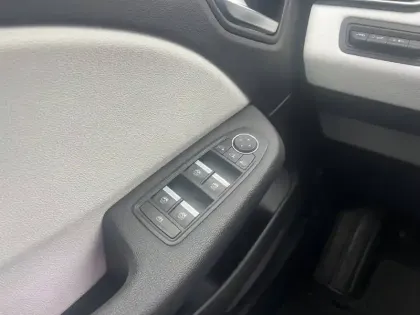 Photo 30 Renault Clio  E-Tech 140 - 21