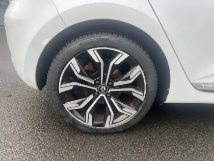 Photo 8 Renault Clio  E-Tech 140 - 21