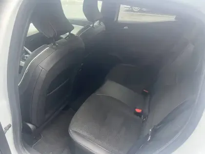 Photo 22 Renault Clio  E-Tech 140 - 21